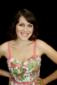 Emily Davidson 200x300 Interview with Emily Davidson: Author of 101 Tips: Eating Healthy, Naturally